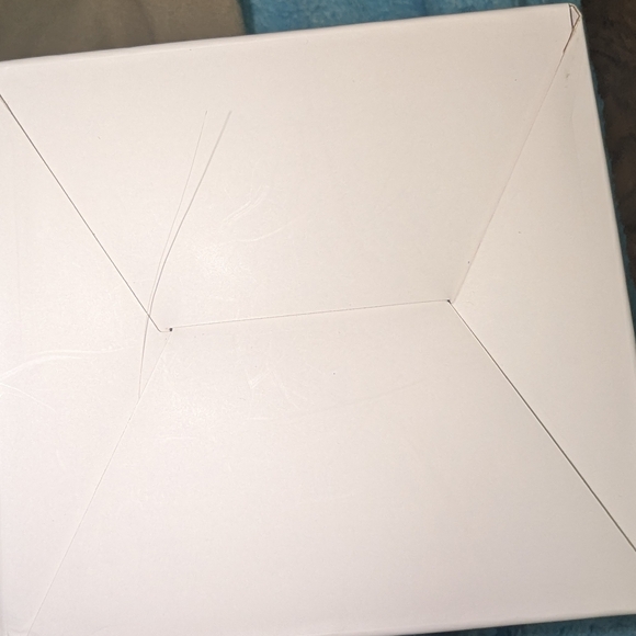 iHealth Bluetooth Blood Pressure Monitor - Picture 6 of 7